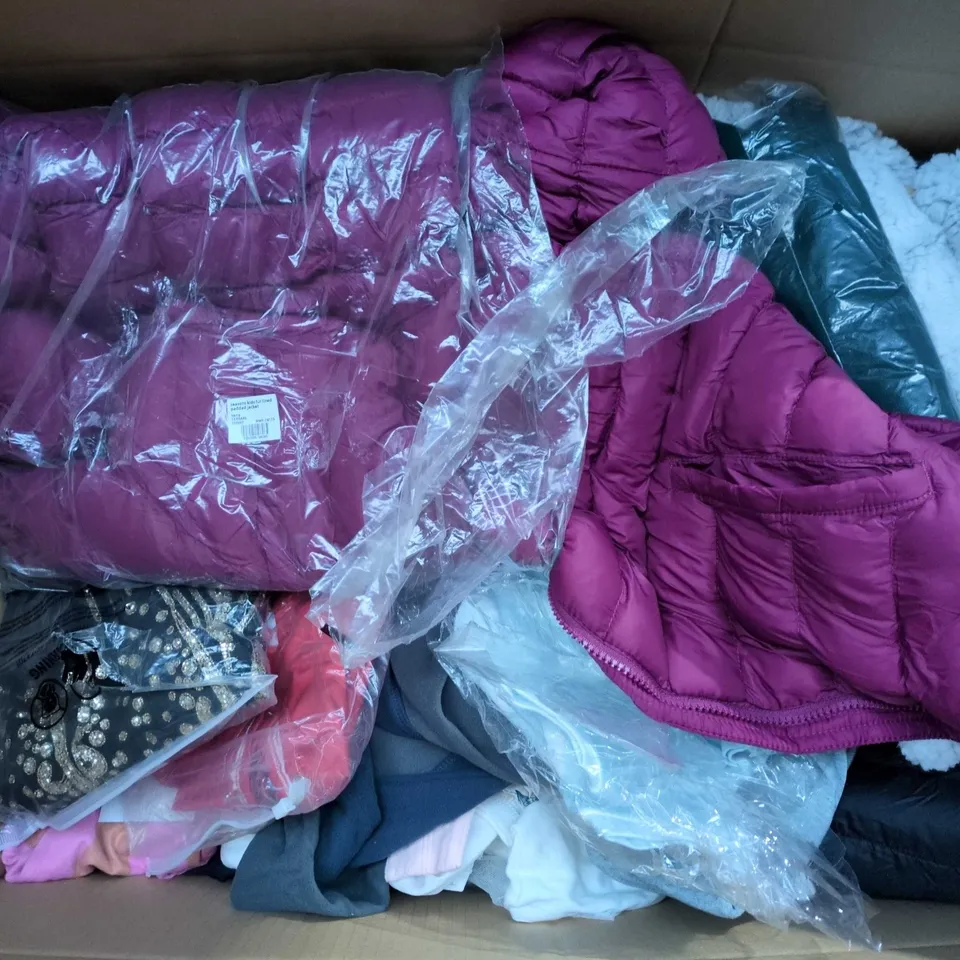 APPROXIMATELY 30 ASSORTED KIDS CLOTHING ITEMS IN VARIOUS STYLES, SIZES & COLOURS TO INCLUDE BRANDS SUCH AS ADIDAS, NEXT, MOUNTAIN WAREHOUSE, ETC - COLLECTION ONLY