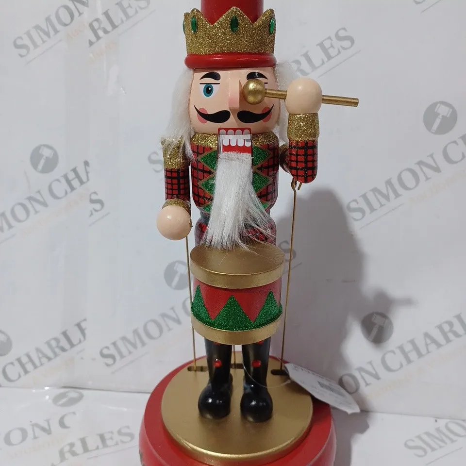 BOXED FESTIVE 32CM WOODEN ANIMATED MUSICAL NUTCRACKER