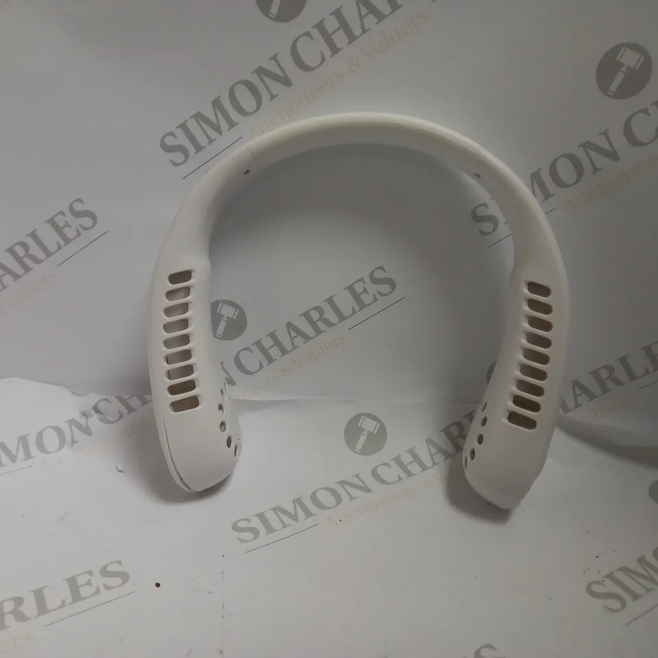 BLADELESS HANGING NECK FAN HF3701