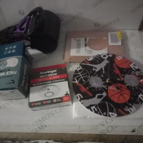 GROUP OF APPROX 5 ITEMS TO INCLUDE CLOCK, FACE MASKS, IPAD CASE ETC