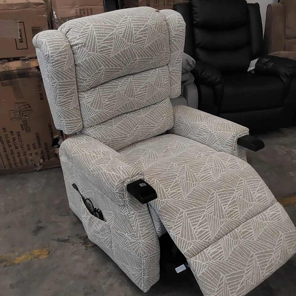 DESIGNER ELECTRIC RECLINING ARMCHAIR UPHOLSTERED IN GEOMETRIC PATTERNED FABRIC 
