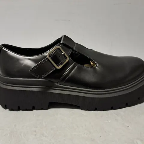 BERSHKA BLACK BUCKLE SHOES - UK 9 