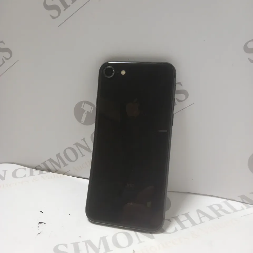 APPLE IPHONE MODLE UNSPECIFIED
