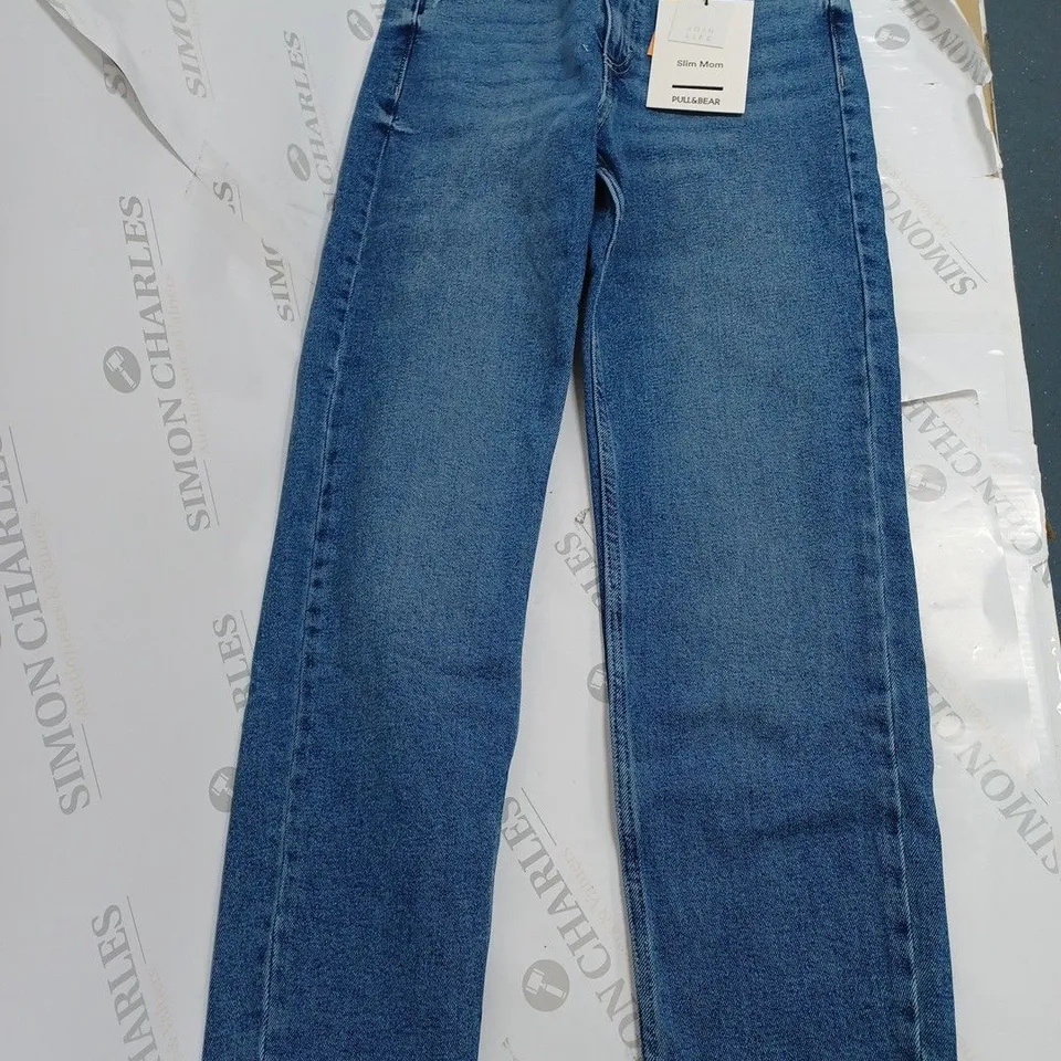 PULL & BEAR SLIM MOM JEANS - EUR 36