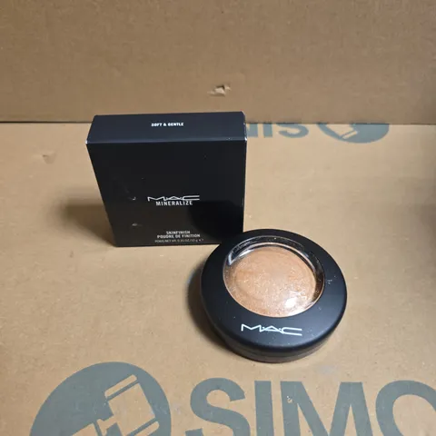 MAC MINERALIZE SKINFINISH SOFT & GENTLE HIGHLIGHTER – COMPACT