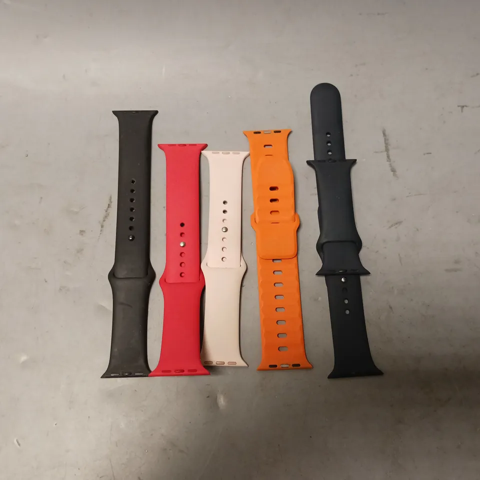 BOX OF APPROXIMATELY 50 SMART WATCH STRAPS IN VARIOUS COLOURS & SIZES