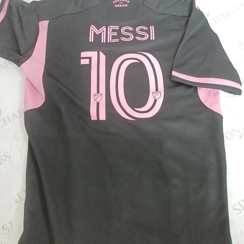 INTERNACIONAL MIAMI FOOTBALL CLUB SHIRT IN BLACK - MESSI 10 - SIZE 26 KIDS