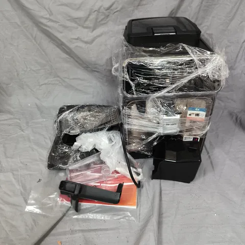 PHILIPS SERIES 2300 EP2336/40 FULLY AUTOMATIC BEAN TO CUP COFFEE MACHINE 