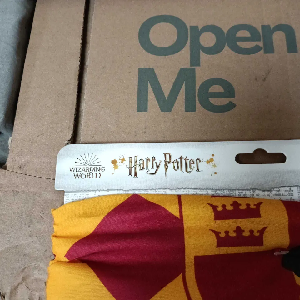 5 X HARRY POTTER WIZARDING WORLD MULTI PURPOSE FACE COVERING "GRYFFINDOR"