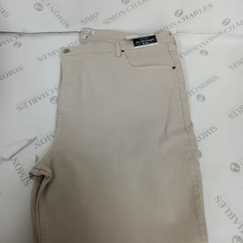 ABERCROMBIE AND FITCH ULTRA HIGH RISE STRAIGHT JEANS SIZE W37 L24R