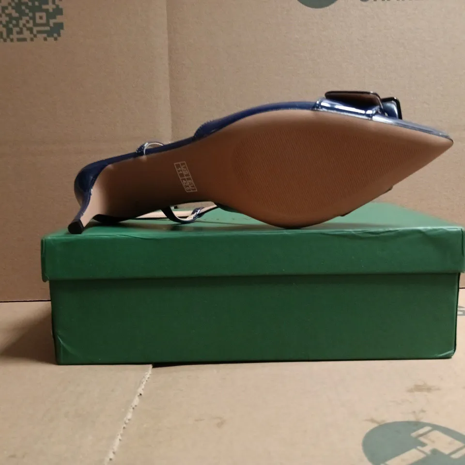 BOXED PAIR OF CASTAMERE POINTED TOE MID-STILETTO HEELS IN DEEP OCEAN BLUE SIZE EU 42.5