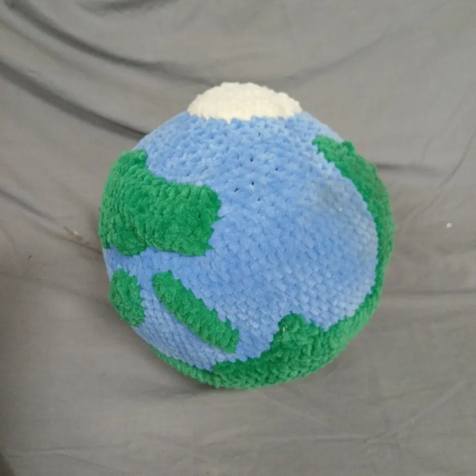 KNITTED WORLD GLOBE PLUSH TOY – EARTH BALL