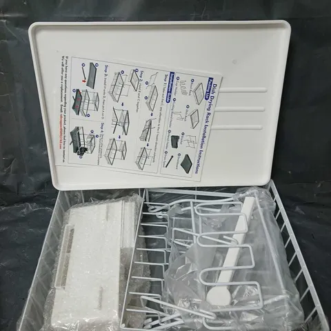 DISH DRYING RACK IN WHITE