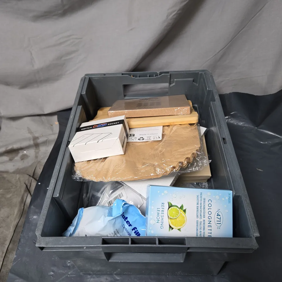 APPROXIMATELY 20 ASSORTED ITEMS TO INCLUDE SATIN RIBBON, WATER FILTER CARTRIDGE, LEMON REFRESH TISSUES, SWITCH SOCKET ETC