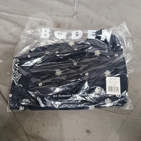 BODEN HELENA COTTON TOP IN NAVY - UK 10