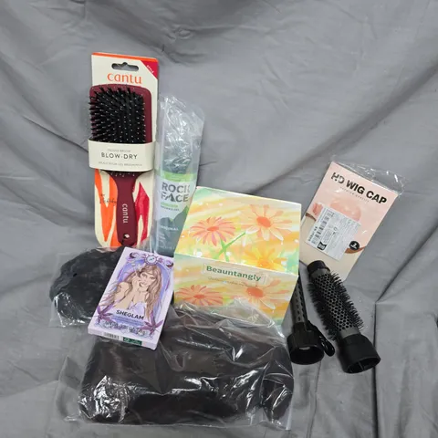 APPROXIMATELY 12 ASSORTED HEALTH & BEAUTY PRODUCTS TO INCLUDE CANTU PADDLE BRUSH, ROCK FACE SHOWER GEL, SHEGLAM SPONTANEOUS SAGITTARIUS EYESHADOW PALETTE, ETC