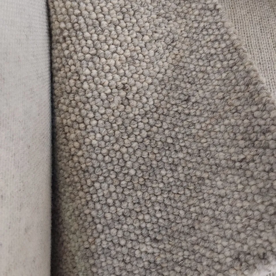 ROLL OF QUALITY LIGHT GREY CARPET APPROXIMATELY 4M × 8.85M