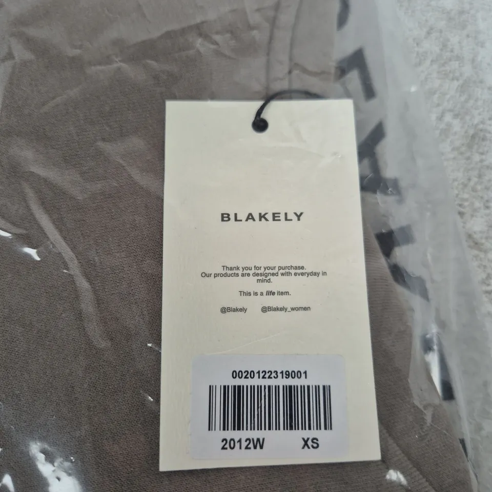 BAGGED BLAKELY WOMEN'S HOODIE - SIZE XS
