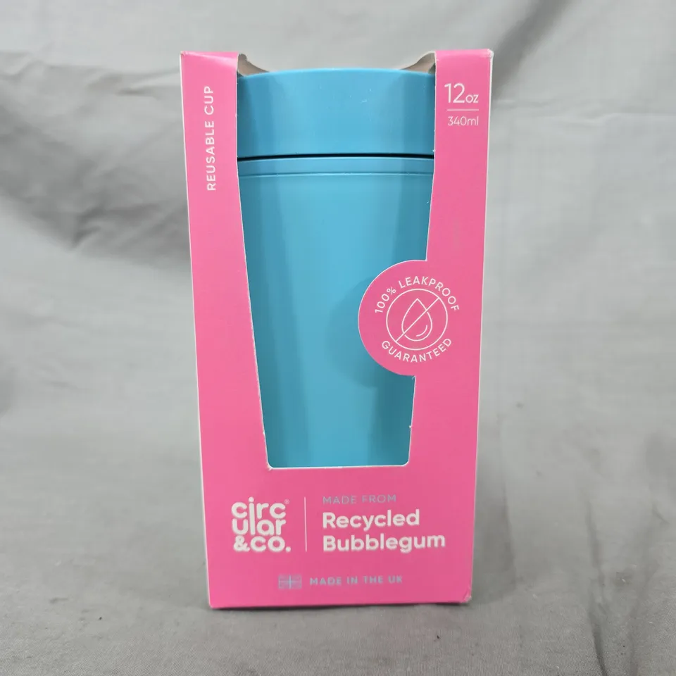 BOXED CIRCULAR & CO RECYCLED BUBBLEGUM REUSABLE CUP IN BLUE – 12OZ / 340ML