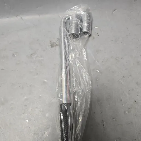 L TELESCOPIC WHEEL NUT WRENCH