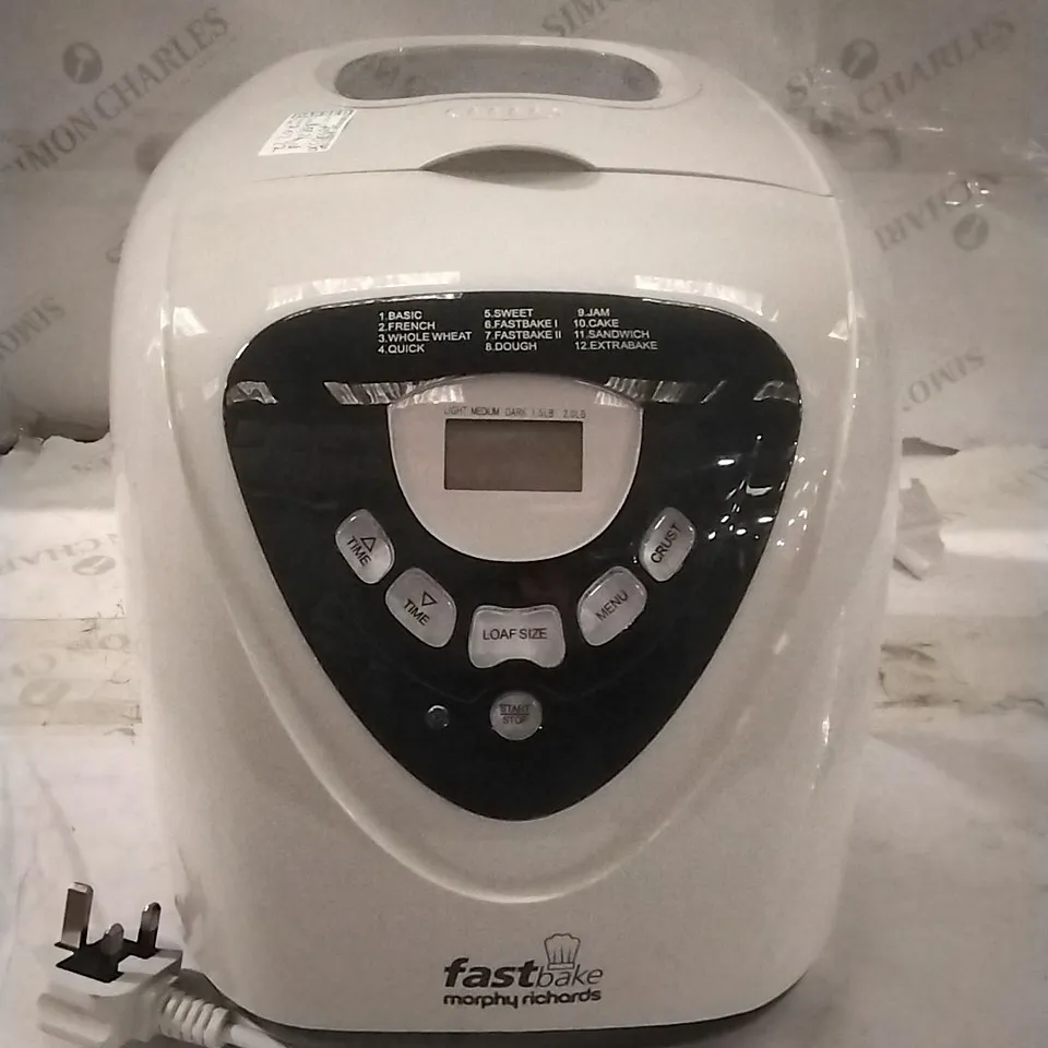 BOXED MORPHY RICHARDS FASTBAKE BREADMAKER 