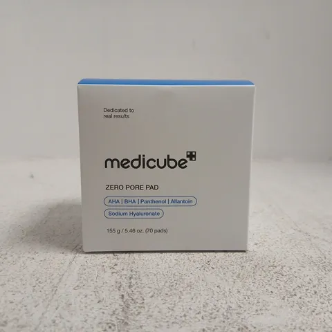 MEDICUBE ZERO PORE PAD