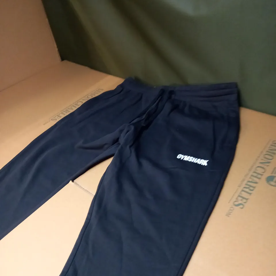 GYMSHARK TRACKSUIT BOTTOMS SIZE M