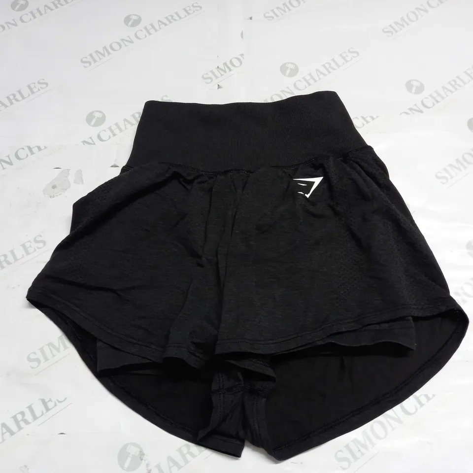 GYMSHARK TRAINING SHORTS SIZE UNSPECIFIED