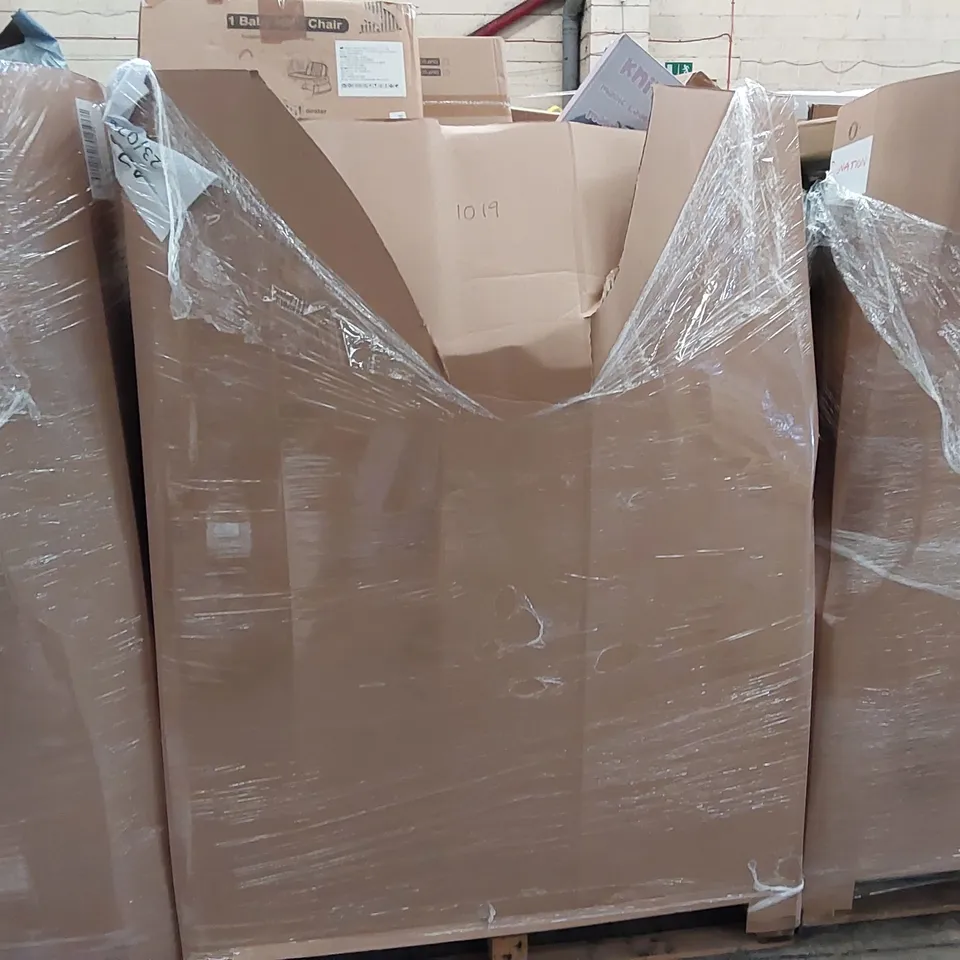 PALLET OF ASSORTED ITEMS INCLUDING: BLADELESS PURIFIER & HEATER, BABY HIGH CHAIR, BED RAIL, KNITTING MACHINE, WALL SHELF