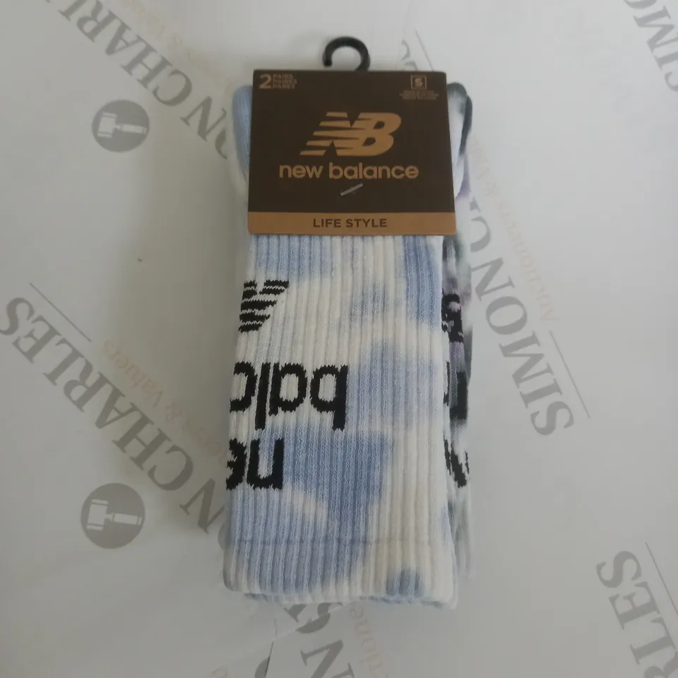 NEW BALANCE LIFE STYLE SOCKS PAIR OF 2 - SMALL