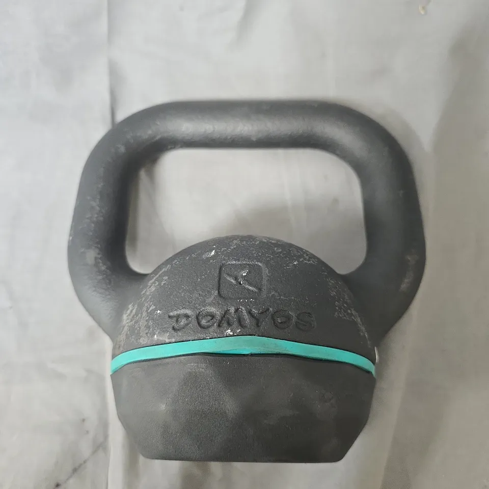 DOMYOS KETTLEBELL – BLACK WITH TEAL BAND - 6KG