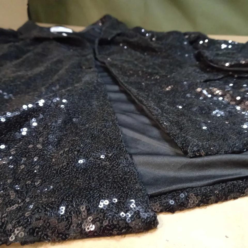 SAINT GENIES BLACK SEQUIN BLAZER - SIZE 18