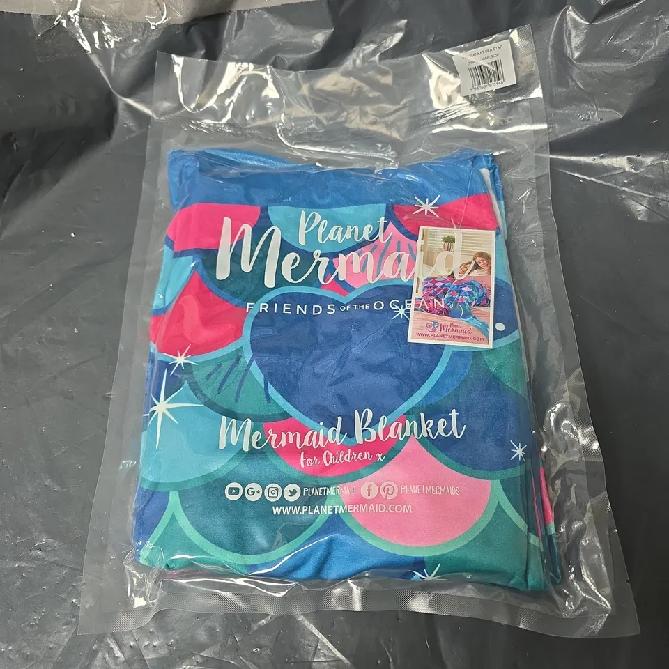 PLANET MERMAID BLANKET FOR CHILDREN, ONE SIZE UP TO 14 YEARS OLD. SEALED