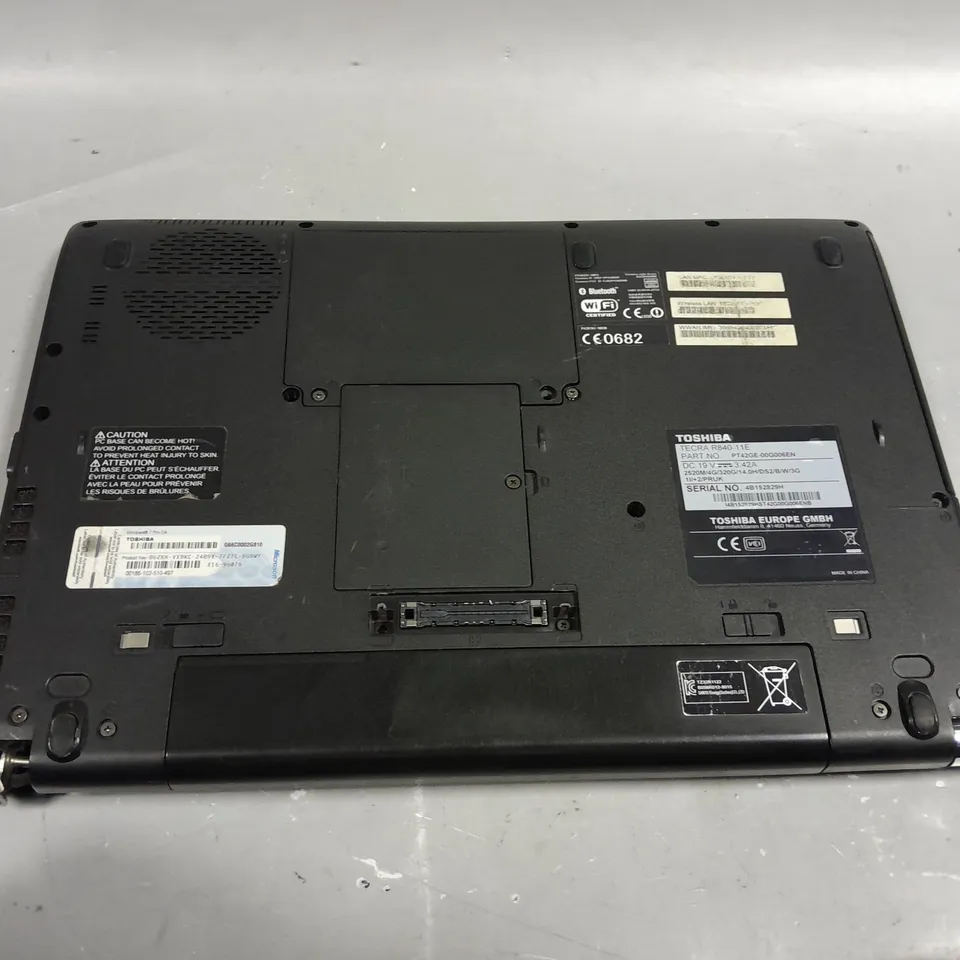 TOSHIBA TECRA R840-11E WINDOWS 7