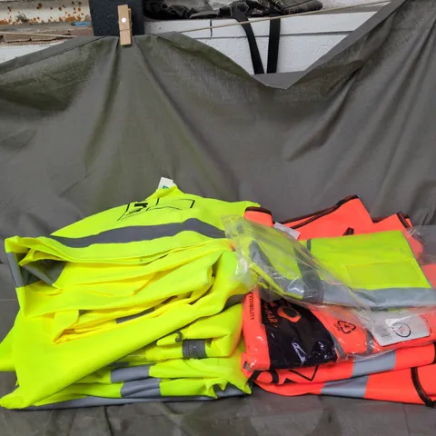 APPROXIMATELY 10 ASSORTED HI VIS WORK CLOTHES