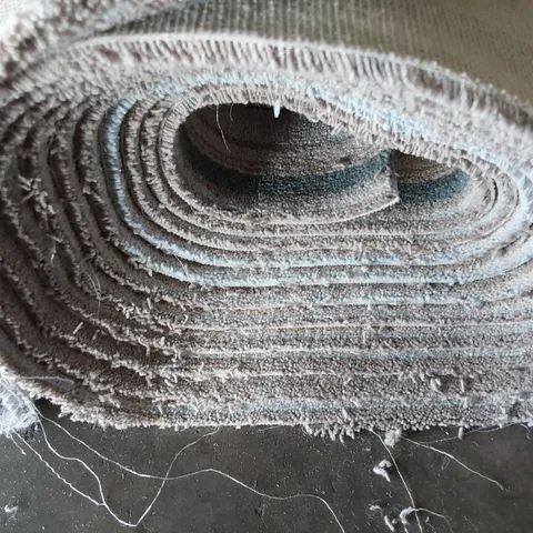 ROLL OF QUALITY BLUE STRIPED CARPET APPROXIMATELY 4M × 8.71M