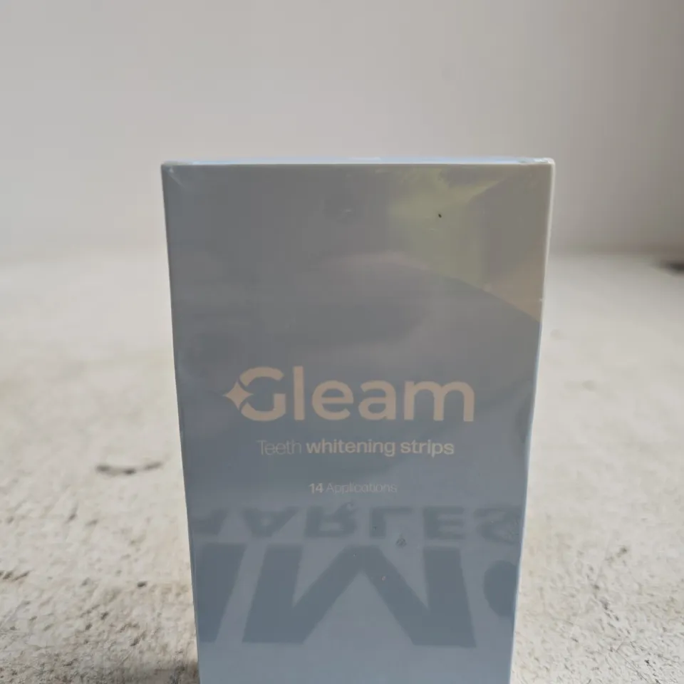 GLEAM TEETH WHITENING STRIPS – 14 APPLICATIONS (BOXED)