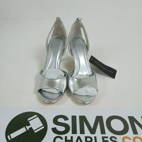 KALEIDOSCOPE SILVER OPEN-TOE SLINGBACK HEELS β UK SIZE 5