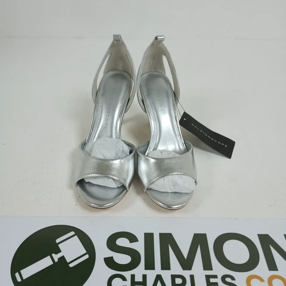 KALEIDOSCOPE SILVER OPEN-TOE SLINGBACK HEELS – UK SIZE 5