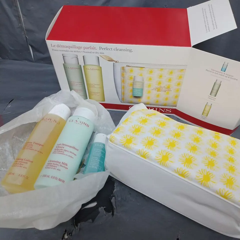 CLARINS PERFECT CLEANSING SET TO INCLUDE TONING LOTION , CLEANSING MILK , ETC