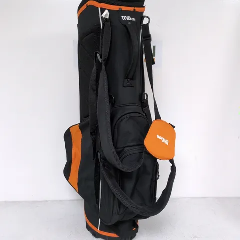 WILSON GOLF BAG IN BLACK/ORANGE