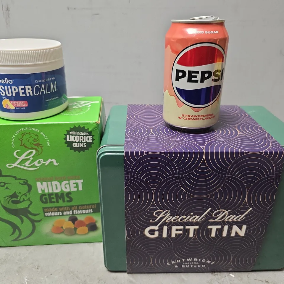 APPROXIMATELY 10 ASSORTED FOOD & DRINK ITEMS TO INCLUDE - PEPSI STRAWBERRIES CREAM FLAVOUR  , NELLO SUPER CALM , CARTWRIGHT GIFT TIN ETC
