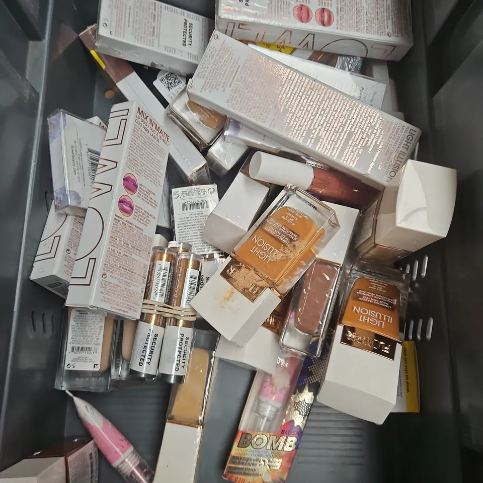 APPROXIMATEY 20 HEALTH AND BEAUTY PRODUCTS TO INCLUDE - FOUNDATION, LIPSTICK, BLUSH DROPS - ETC