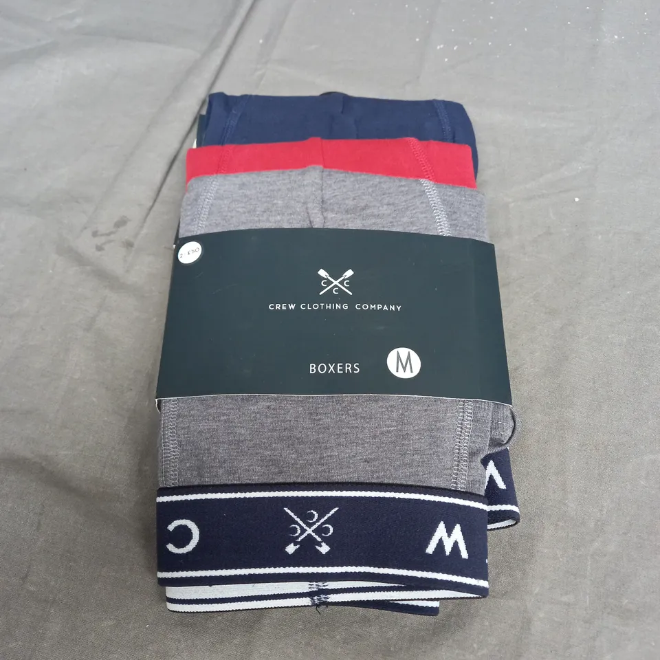 CREW CLOTHING COMPANY BOXERS - MEDIUM