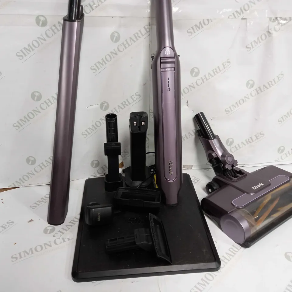 BOXED SHARK WANDVAC LIGHTWEIGHT CORDLESS HANDHELD VACUUM CLEANER 
