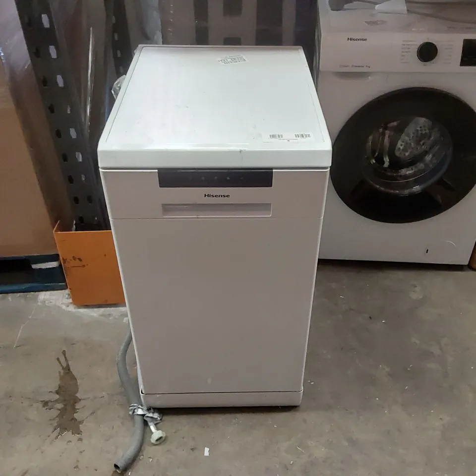 HISENSE SLIMLINE DISHWASHER - WHITE
