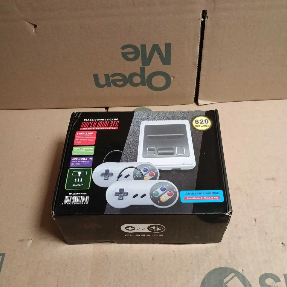 SUPER MINI SFC ENTERTAINMENT SYSTEM CLASSIC MINI TV GAME BOXED, WITH 2 CONTROLLERS