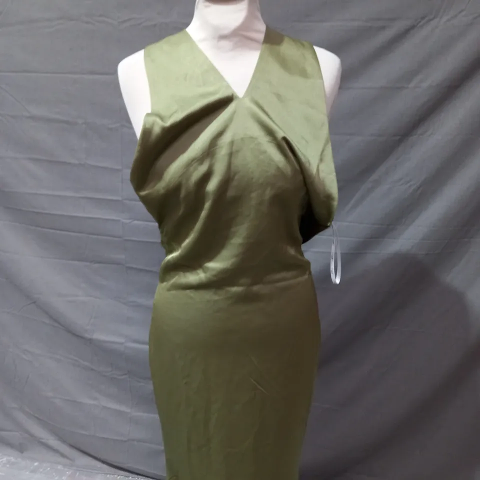CLUBL LONDON UNBEATABLE OLVIE SATIN CROSS OVER HALTER NECK MAXI DRESS - UK 6