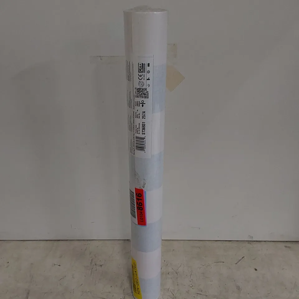 ROLL OF LUECK STRIPE WALLPAPER 10m X 52.8cm