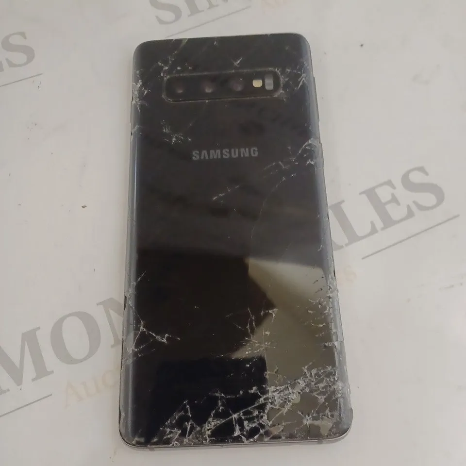 SAMSUNG GALAXY S10 MOBILE PHONE